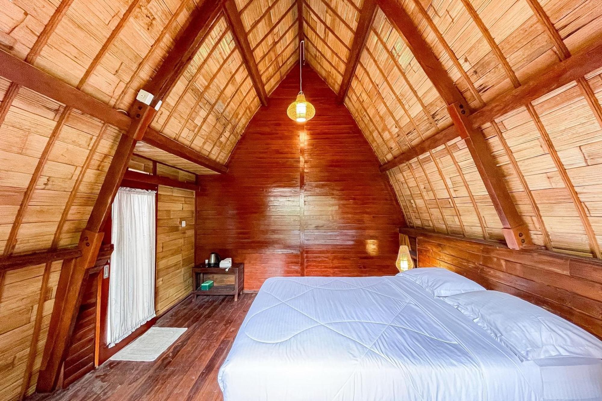 The Caldera Villas Kubupenlokan Ngoại thất bức ảnh