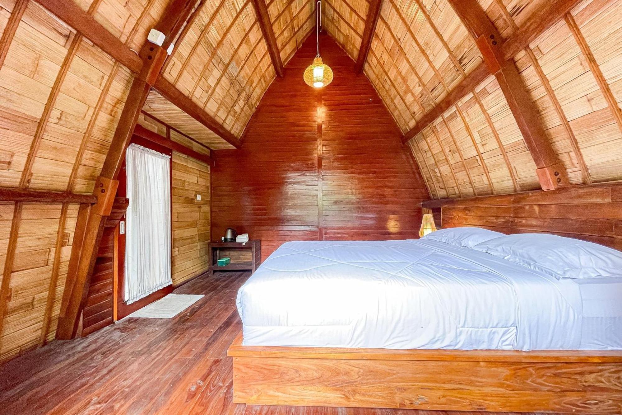 The Caldera Villas Kubupenlokan Ngoại thất bức ảnh